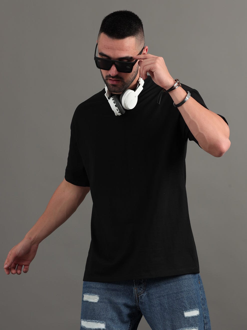 Chill & Relax Black Oversized T-Shirt